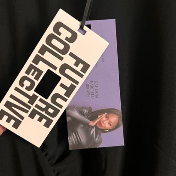 Future Collective Long Sleeve Ruched Slit Midi Dress size 4X - Picture 6 of 8